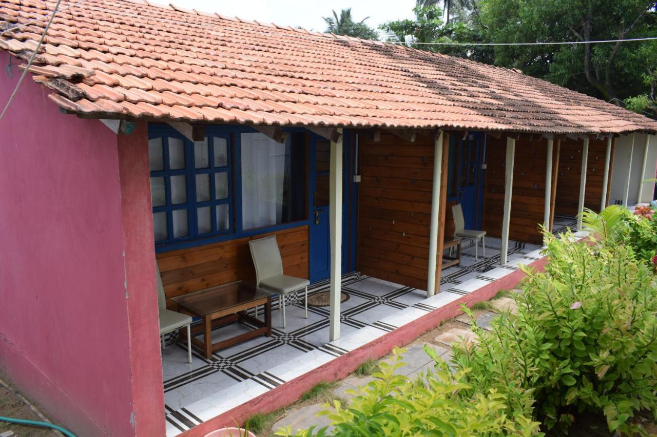 Agonda Island View Hotel ภายนอก รูปภาพ