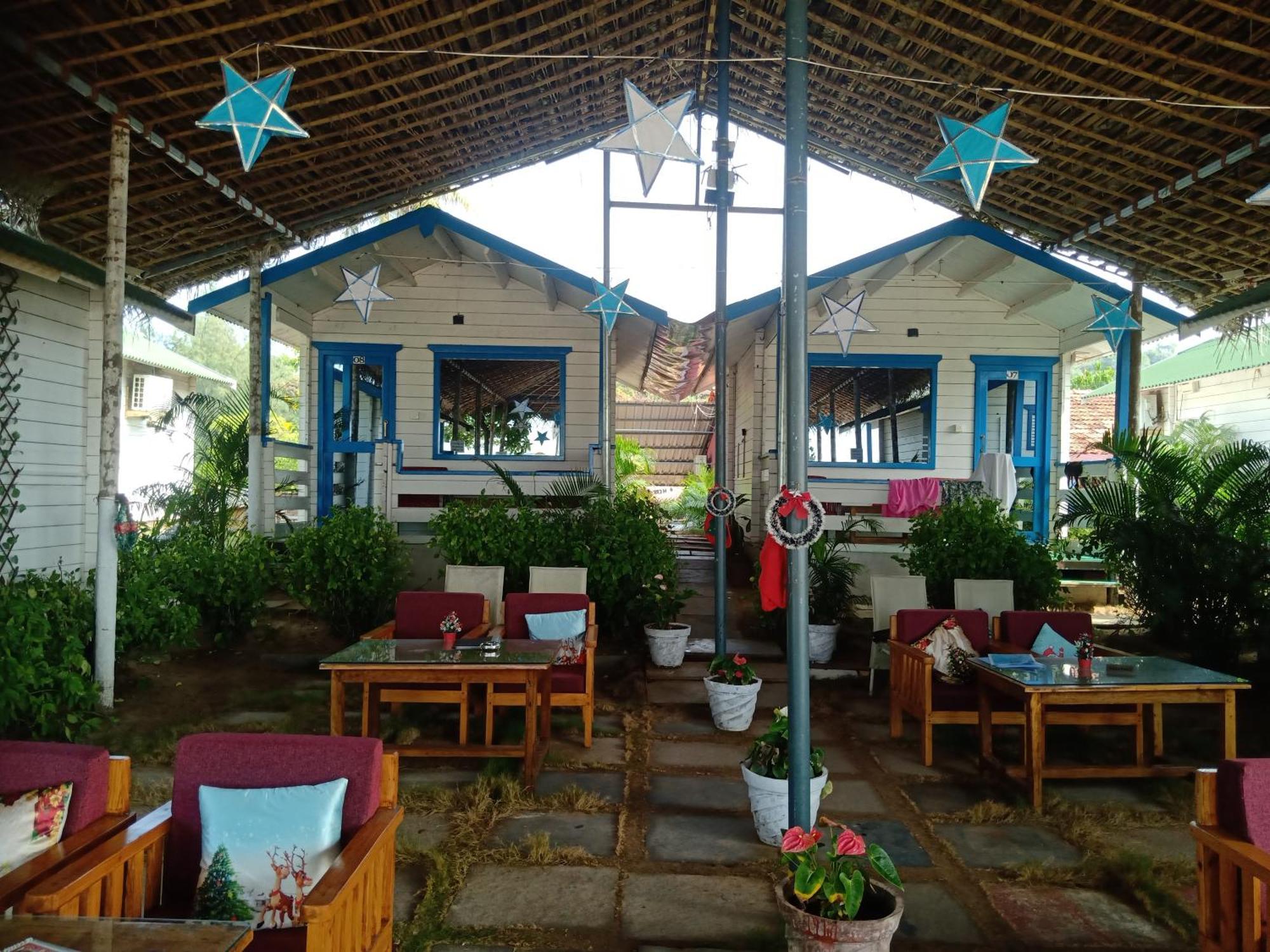 Agonda Island View Hotel ภายนอก รูปภาพ